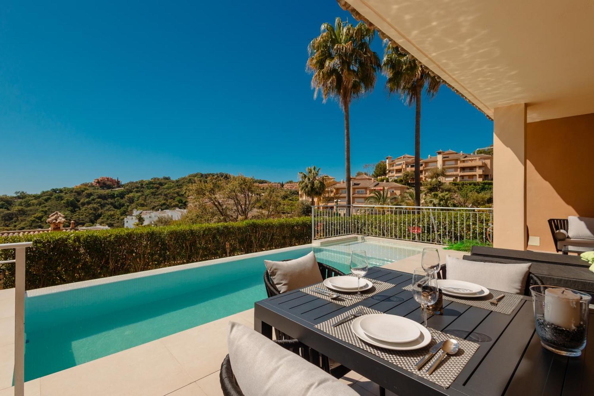 Private Heatable Infinity Pool With Sea Views In La Mairena, Marbella Apartment Sitio de Calahonda ภายนอก รูปภาพ